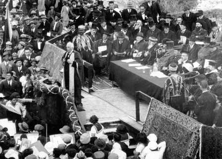  Lord Balfour åbner Det hebraiske Universitet på Scopus Bjerget i 1925. Israel ung og ældgammel. Israel-Info
