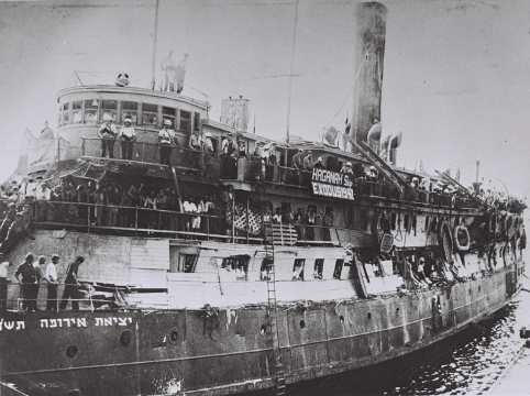 Skibet Exodus stoppet på vej til Palæstina i sommeren 1947. Israel ung og ældgammel. Israel-Info